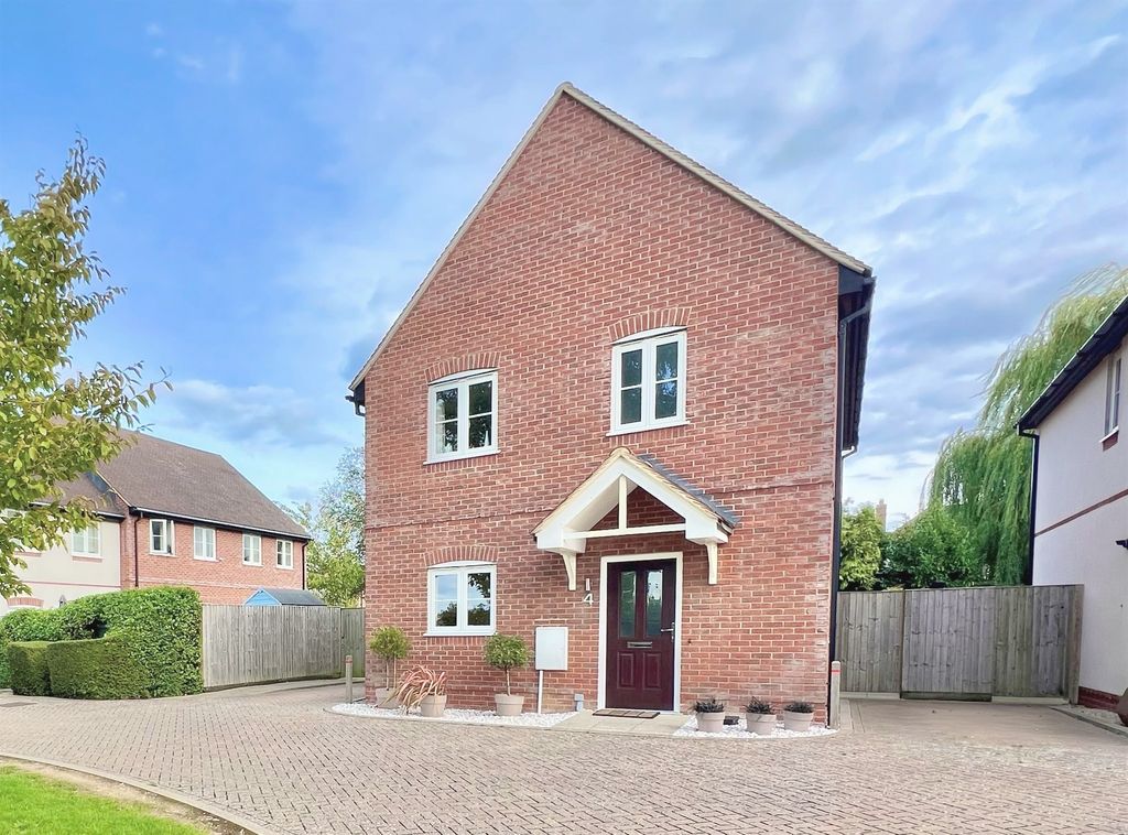 Property photo 1 of 22