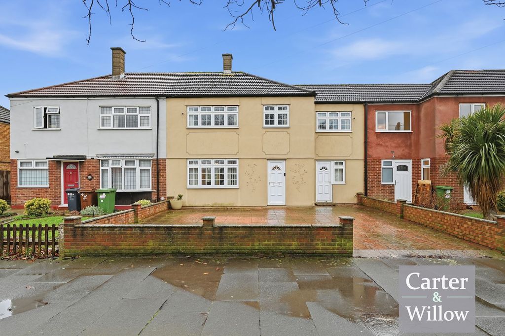 Property photo 1 of 16