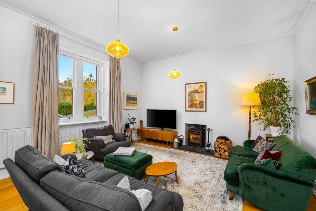 Property photo 2 of 31 Property Image 2