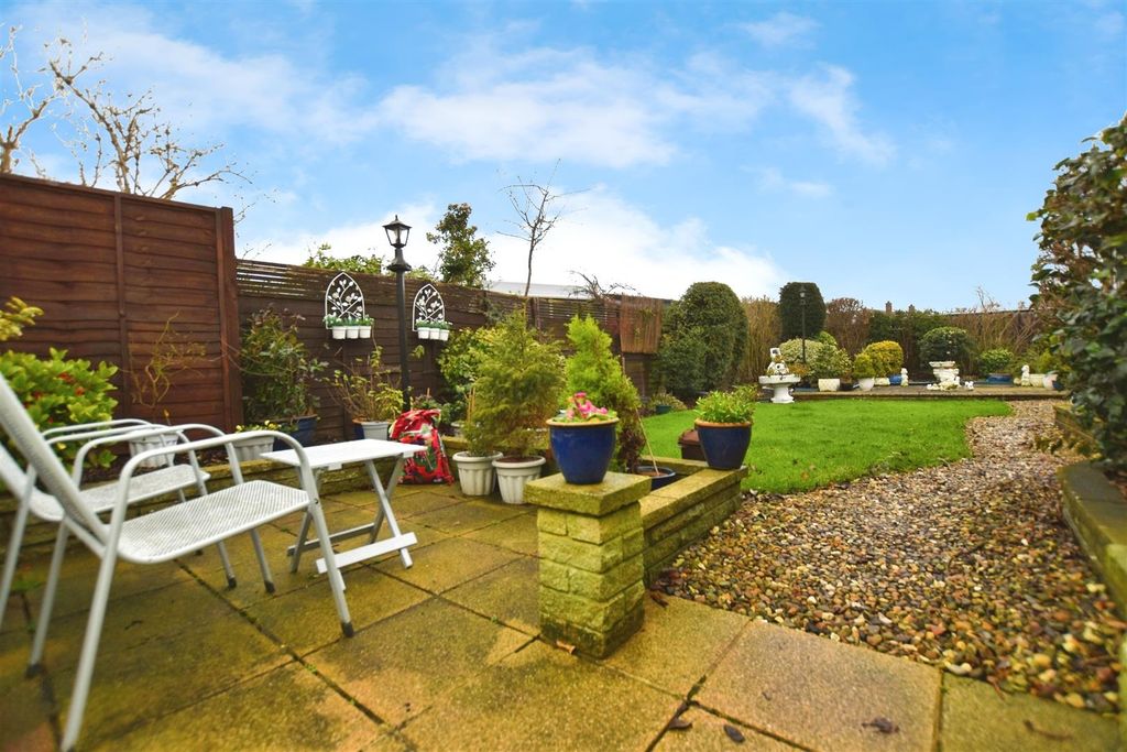 Property photo 3 of 24 6d147F82-Garden 20Patio 20Sea.Jpg