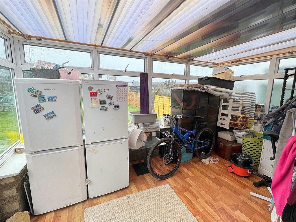 Property photo 2 of 13 Brid6.Jpg