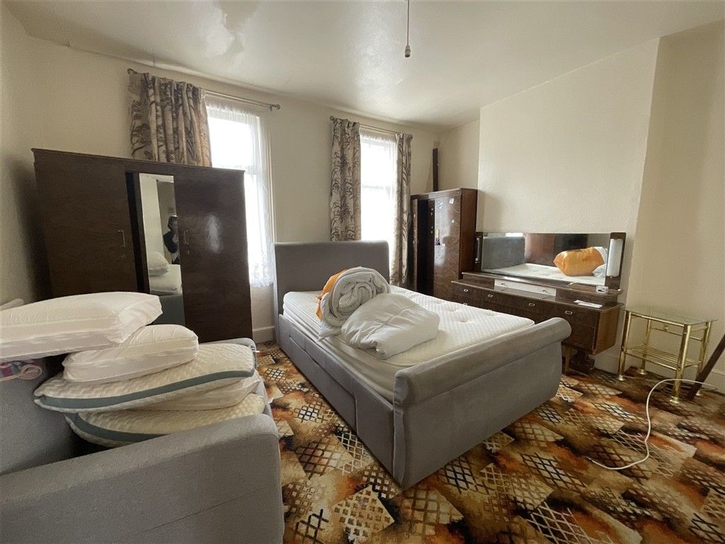 Property photo 3 of 5 Bedroom 2