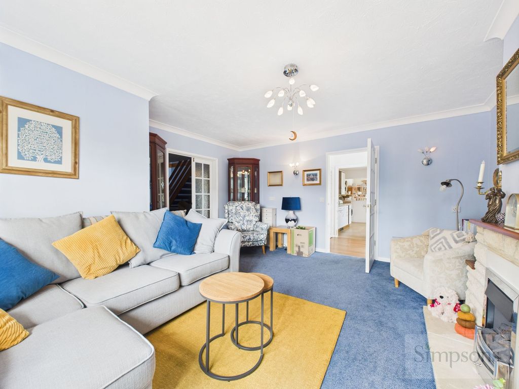 Property photo 3 of 32