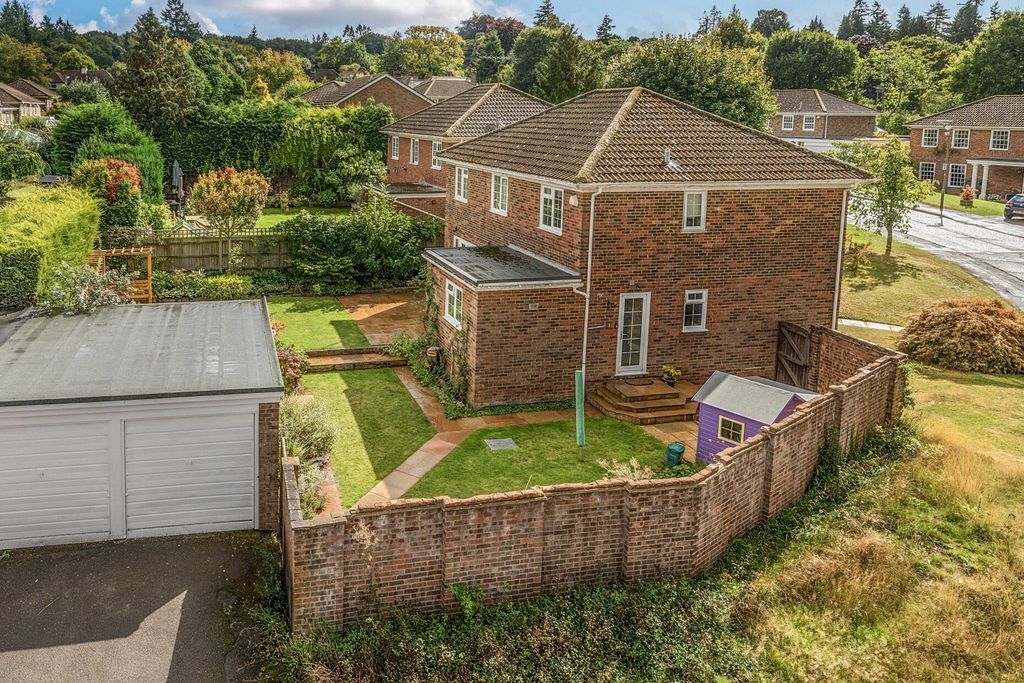 Property photo 2 of 15