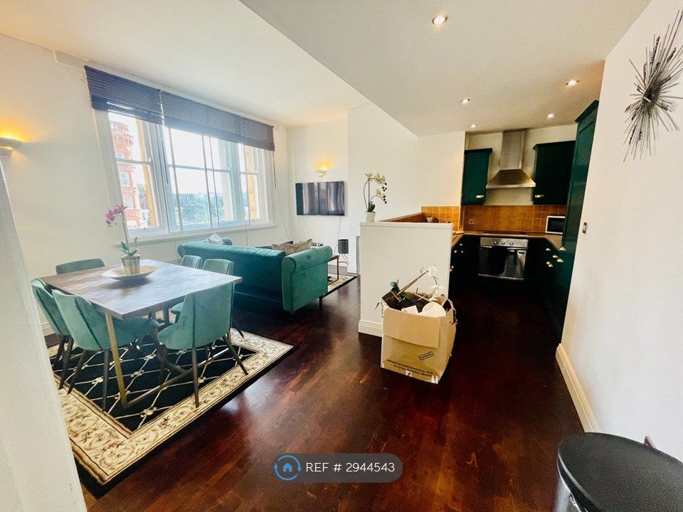 Property photo 3 of 20