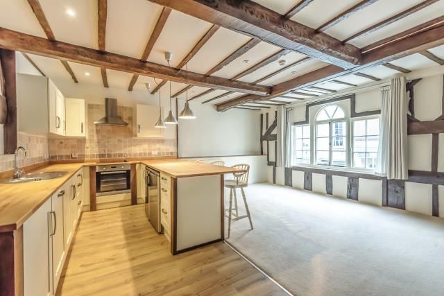 Property photo 1 of 11 Kitchen/Dining Area