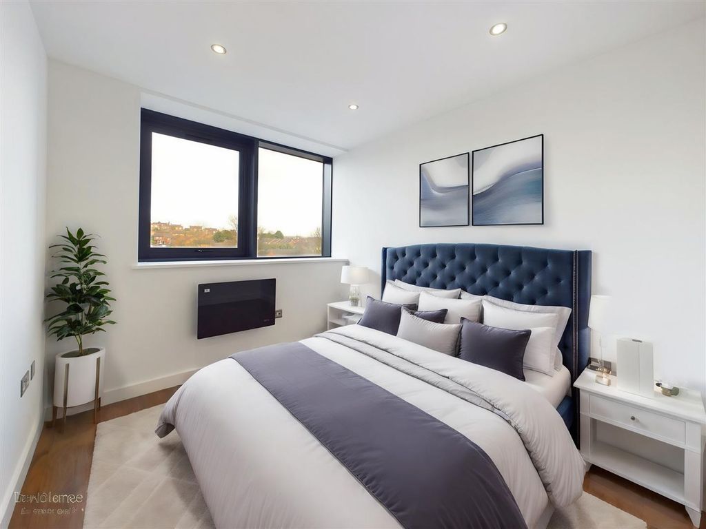 Property photo 2 of 7 Bedroom