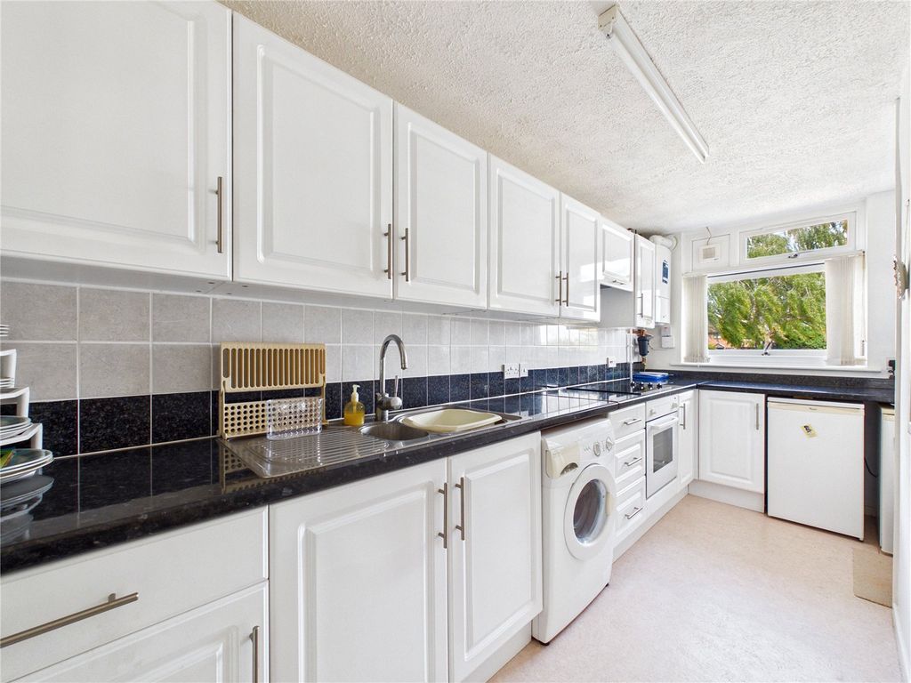 Property photo 2 of 10 Picture No. 05