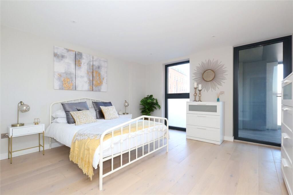 Property photo 3 of 8