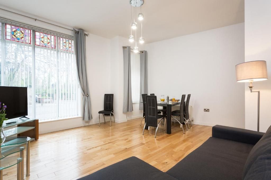 Property photo 2 of 8 Property