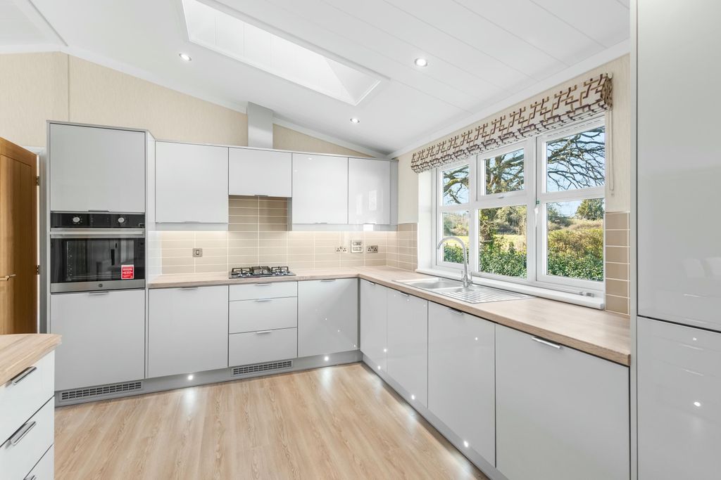 Property photo 2 of 9 4774c6cd44c63c8034E2A9B725B3cd9B96Cb22Cece145209B8