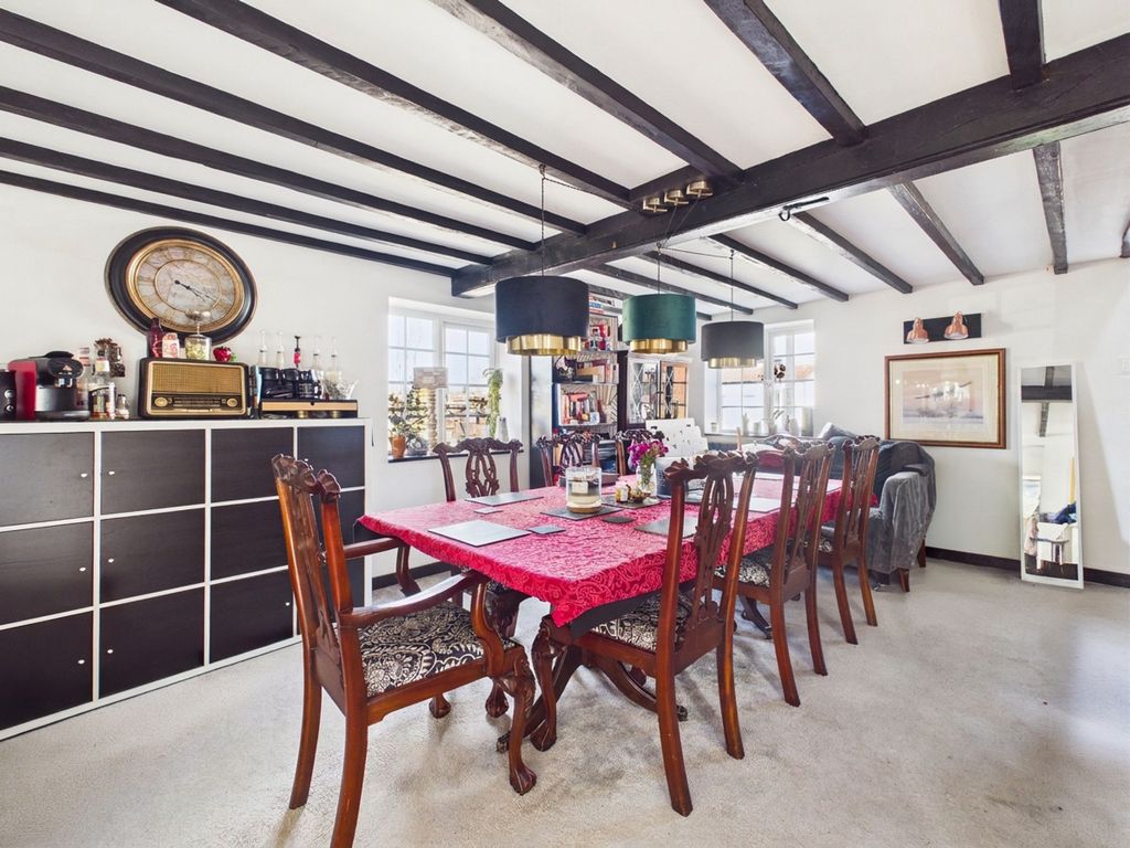 Property photo 3 of 20 Dining Room