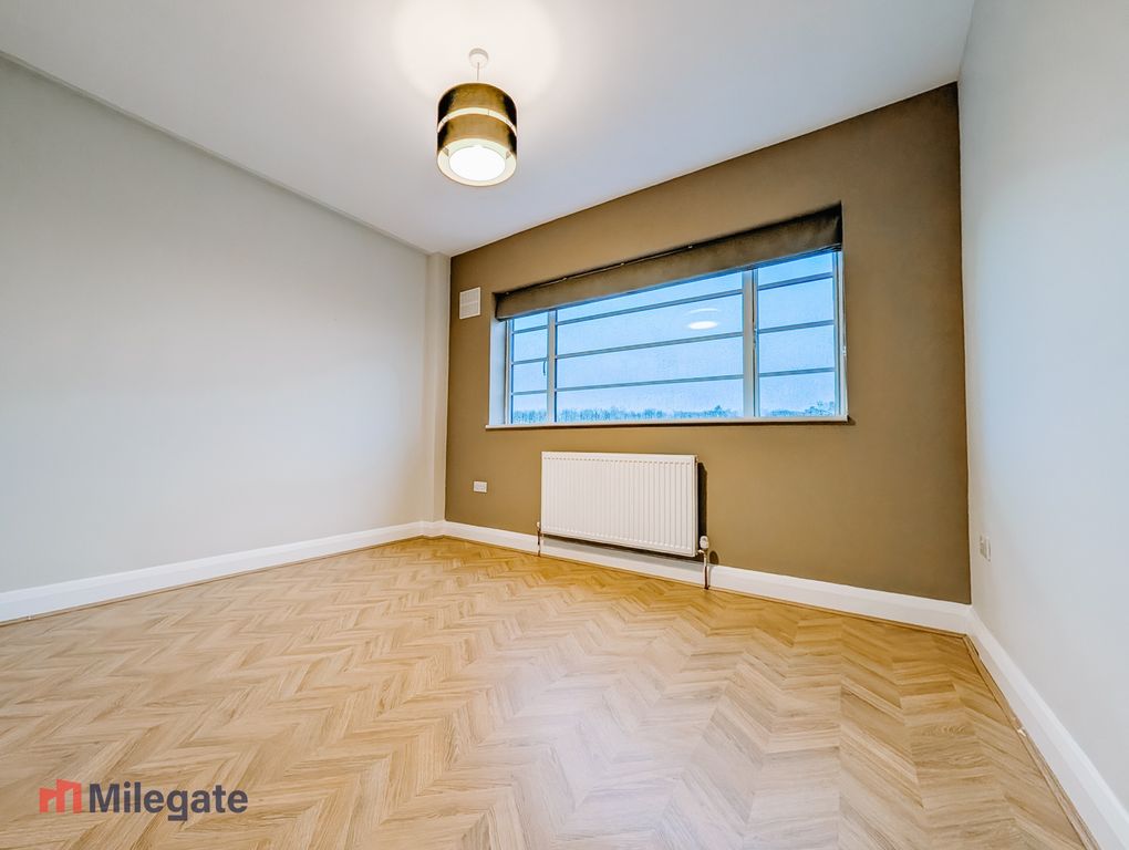 Property photo 2 of 8 Photo 2