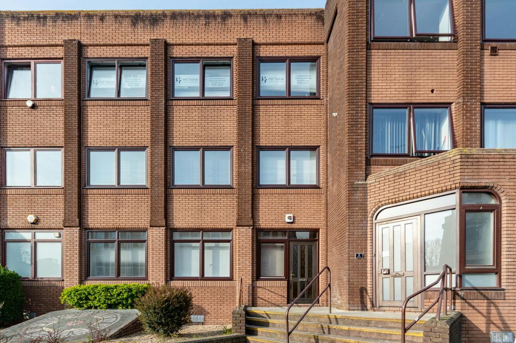 Property photo 1 of 7 7.Jpg