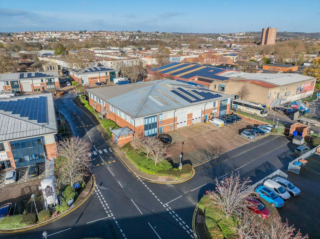 Property photo 2 of 5 Unit-10-City-Business-Park,-Bristol---27.Jpg