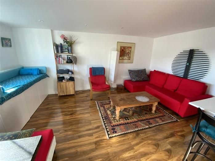 Property photo 1 of 7 Super Lounge.Jpg