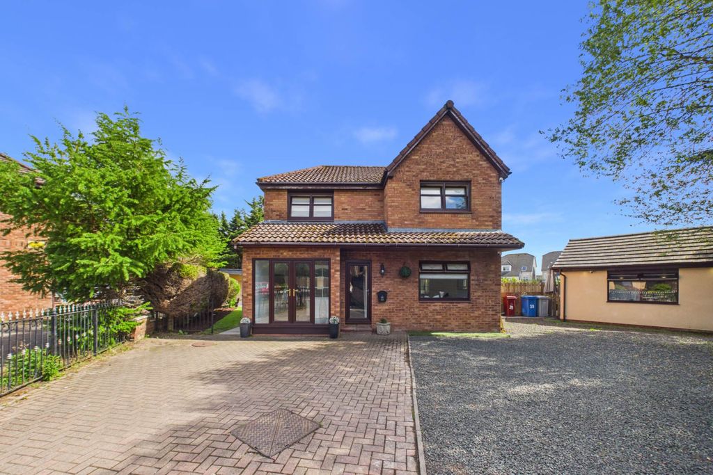 Property photo 1 of 34