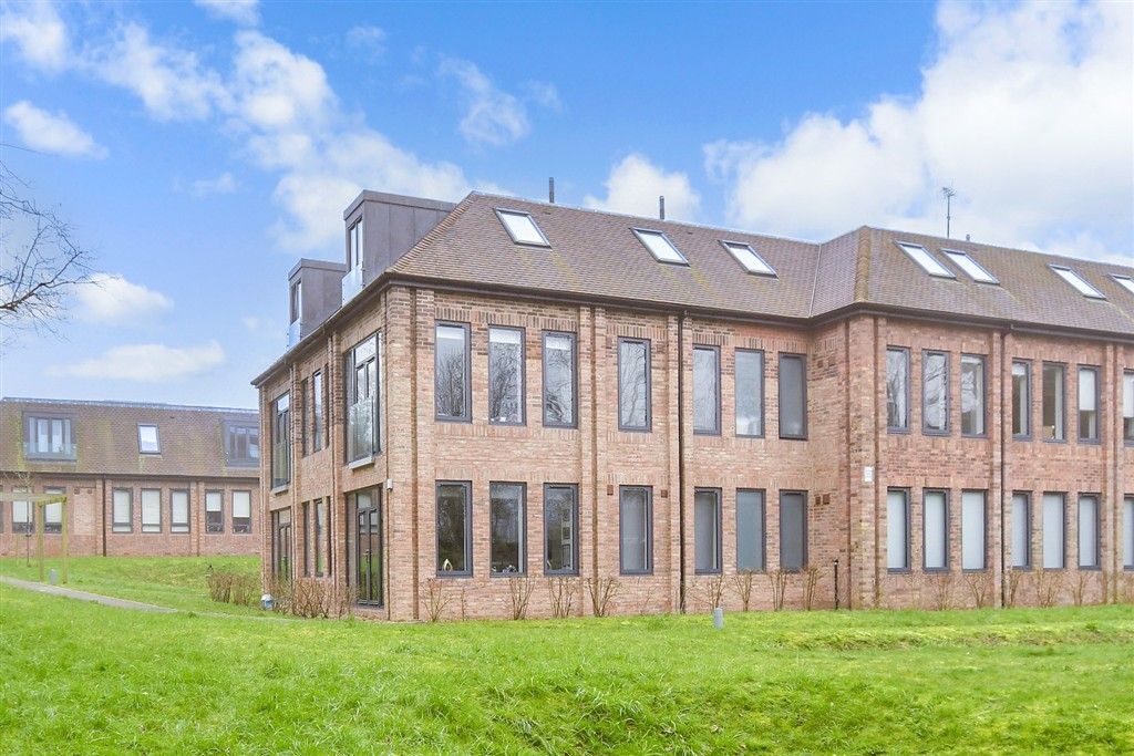 Property photo 1 of 10 External (Web)