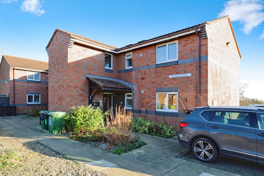 Property photo 1 of 16