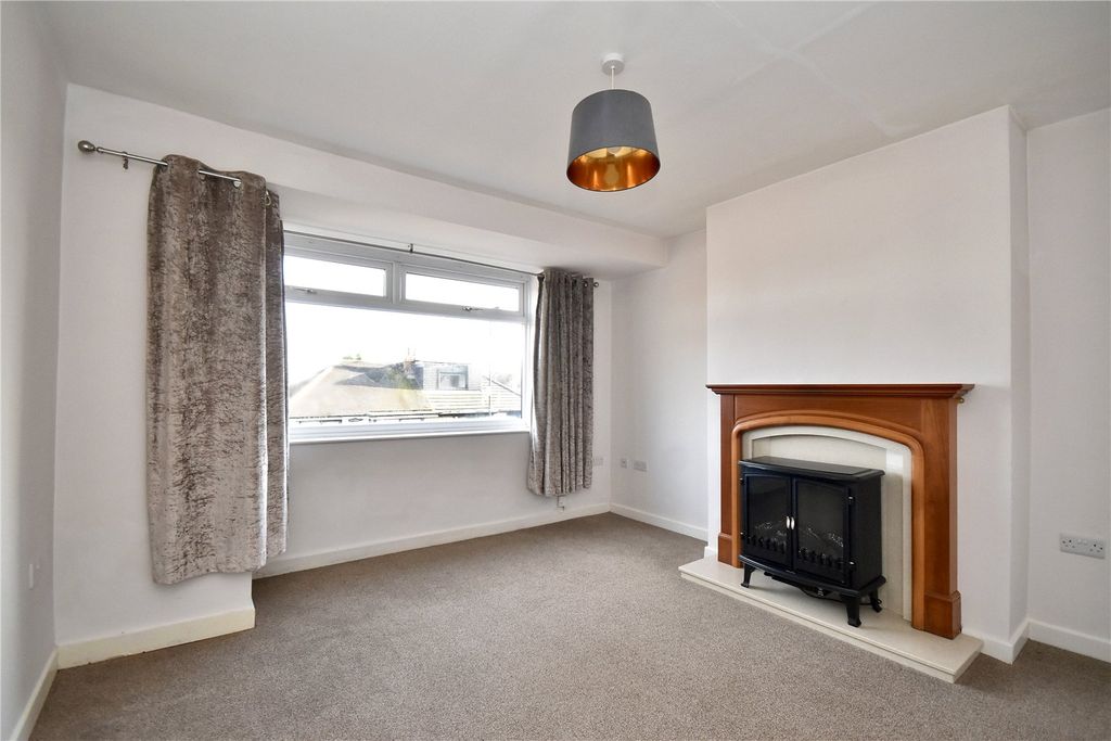 Property photo 3 of 11 Picture No. 21