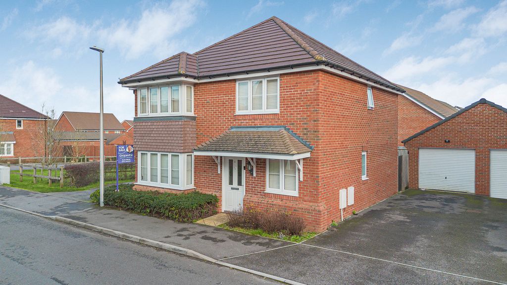 Property photo 1 of 21