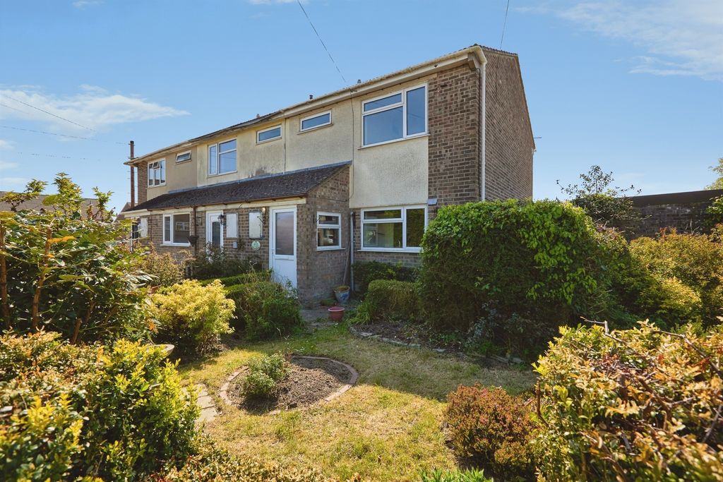 Property photo 1 of 13