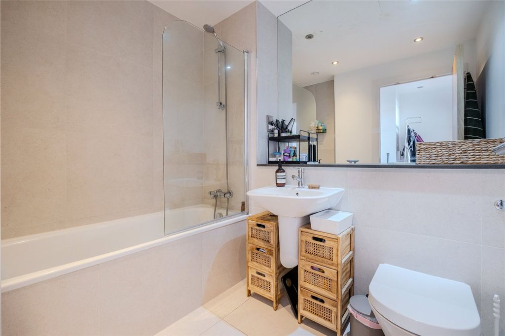 Property photo 3 of 6 Picture No. 05