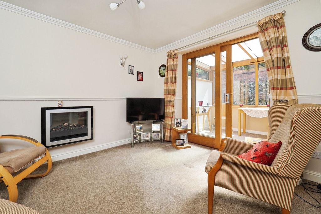 Property photo 2 of 18 Pbox-Img.Jpg