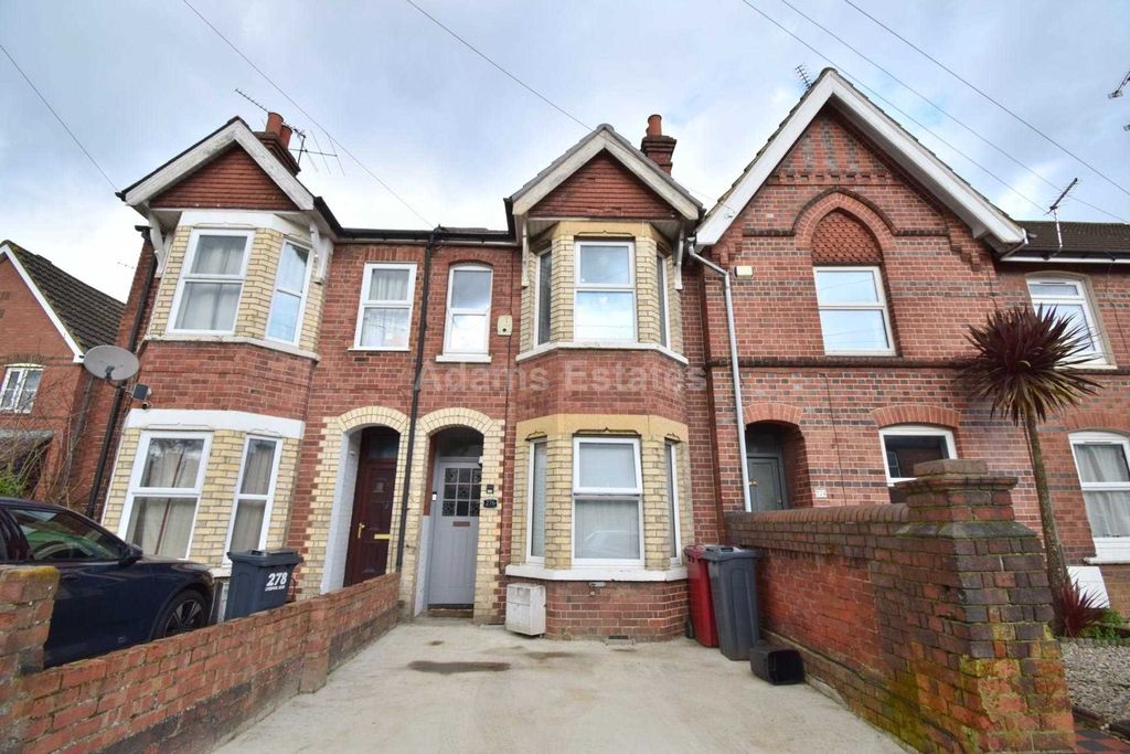 Property photo 1 of 6