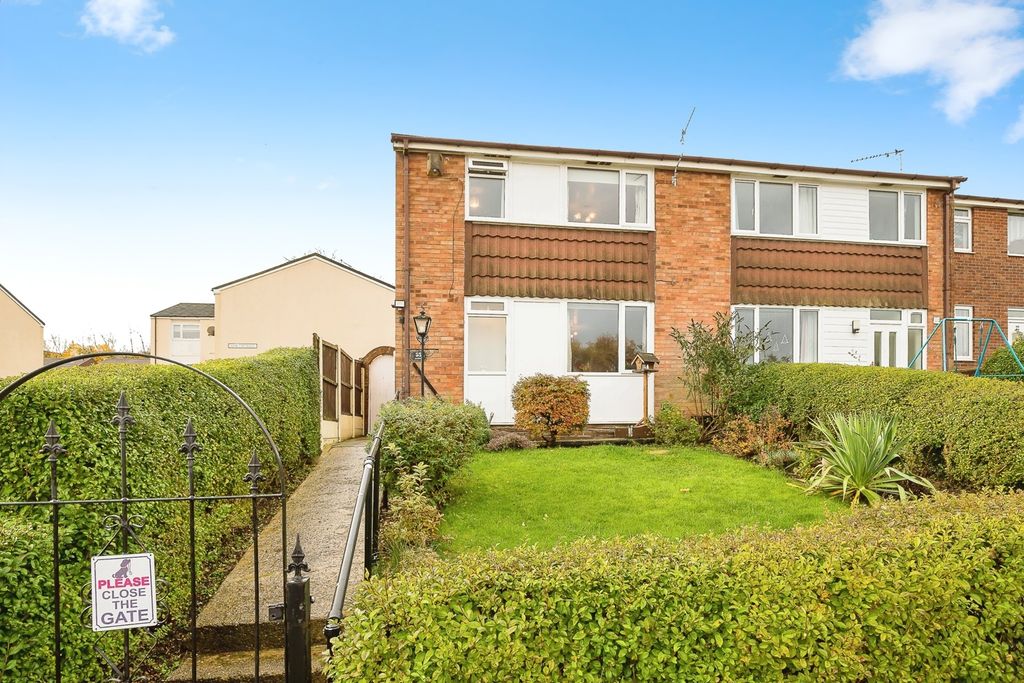 Property photo 2 of 15 Front Of House