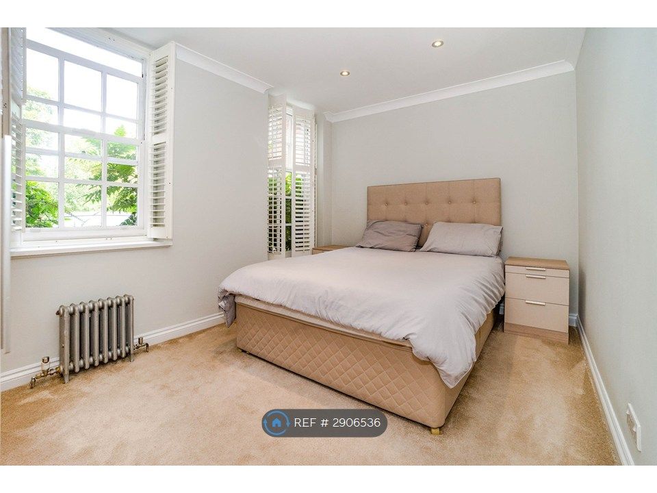 Property photo 2 of 27