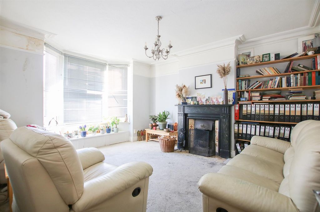 Property photo 2 of 14 Img_4242.Jpg