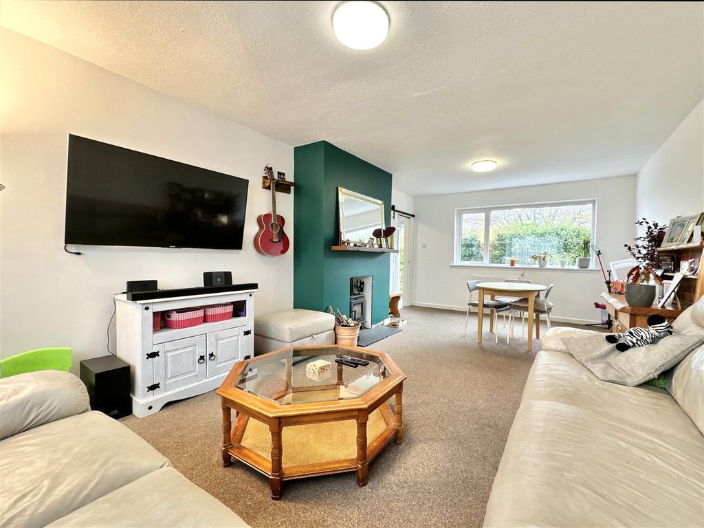 Property photo 3 of 22 Living Room.Jpg