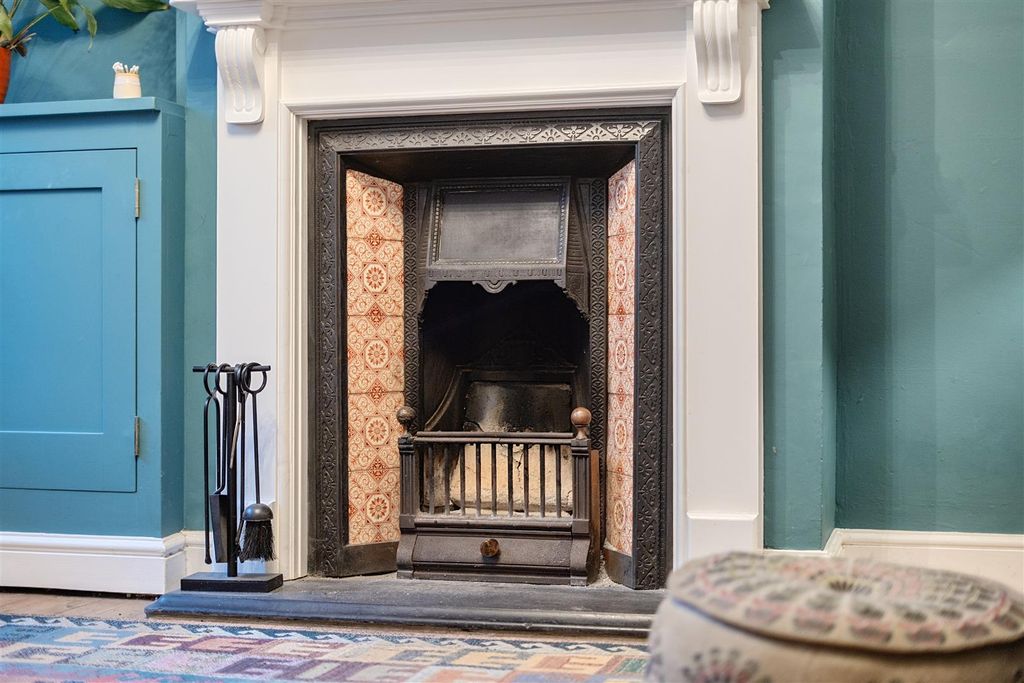 Property photo 3 of 21 1385264-2-69316985Cdf68.Jpg