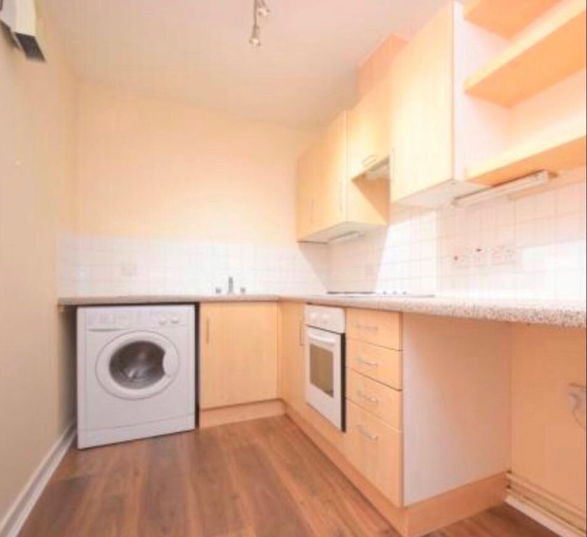 Property photo 3 of 9