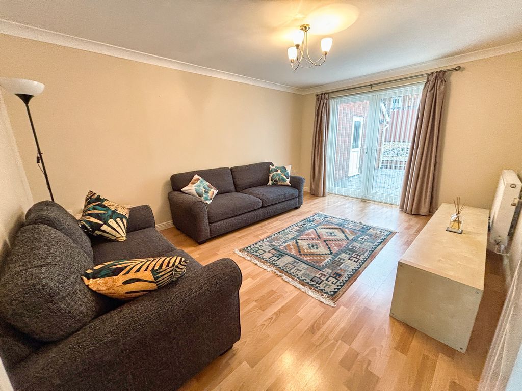 Property photo 2 of 22 Photo 3