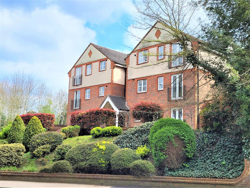 Property photo 3 of 15