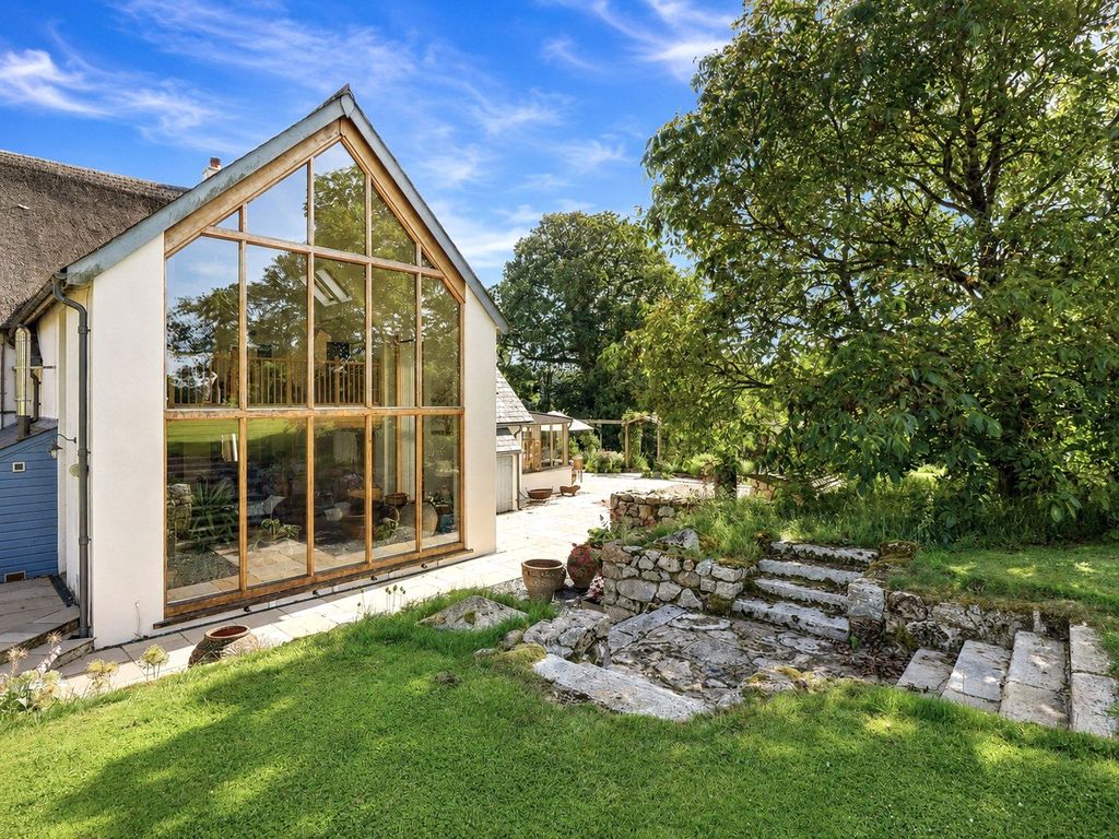 Property photo 3 of 27 Picture No. 36