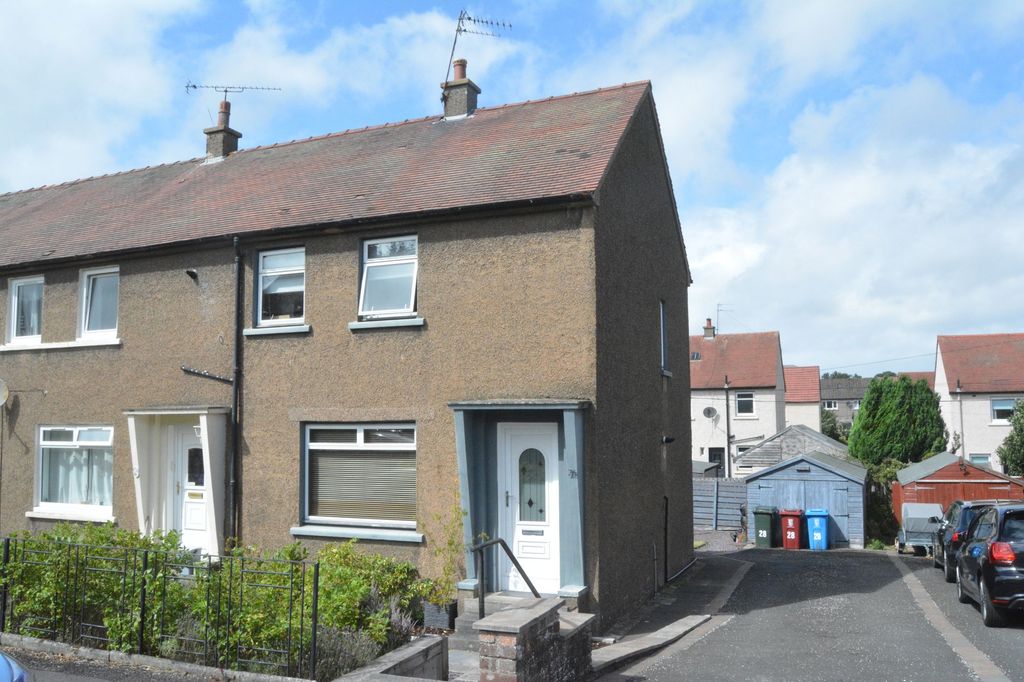 Property photo 1 of 11