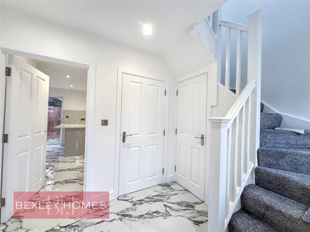 Property photo 3 of 13 Img_0138 3.Jpg