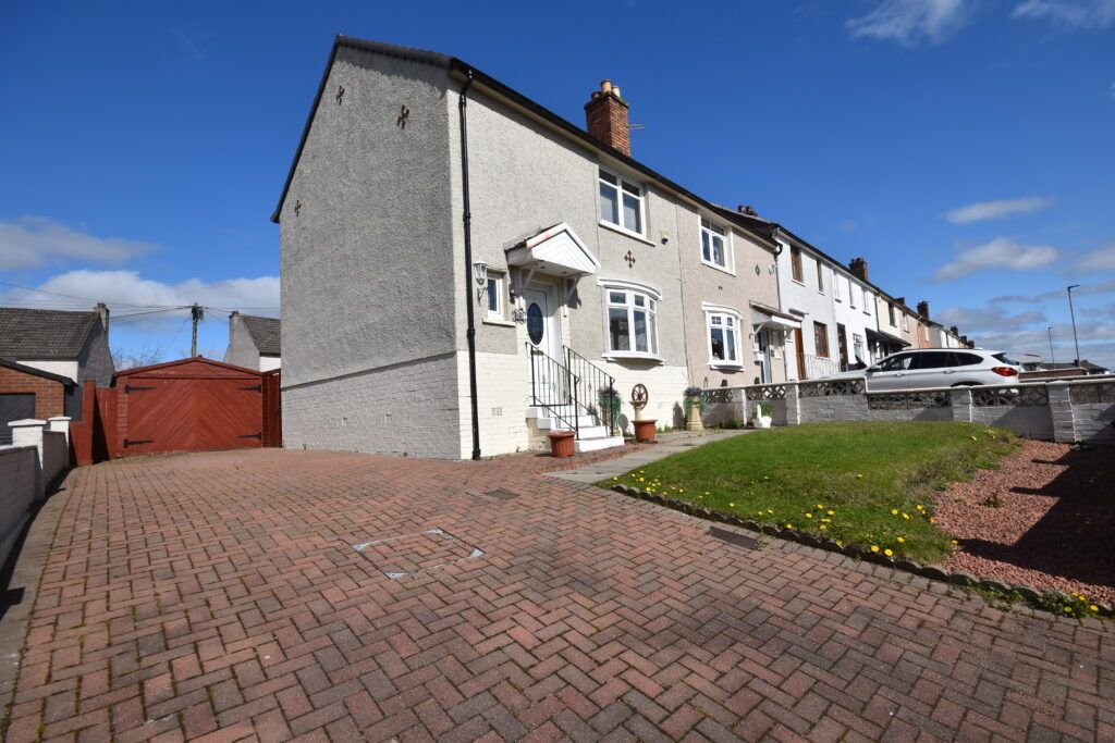 Property photo 1 of 27