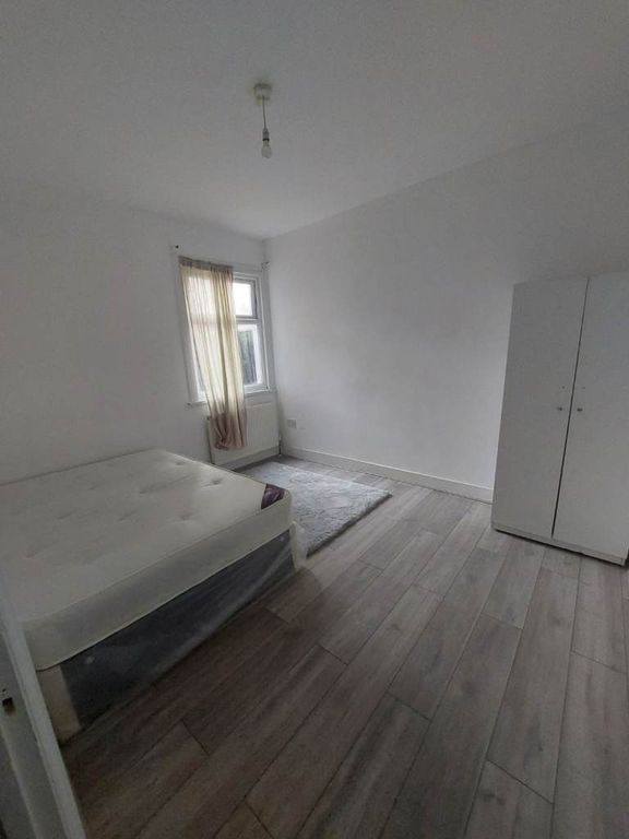 Property photo 2 of 2