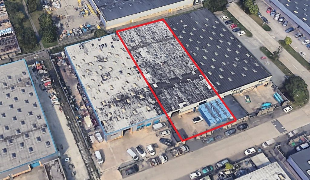 Property photo 2 of 8 Unit 36 Arkwright  Redline.Jpg