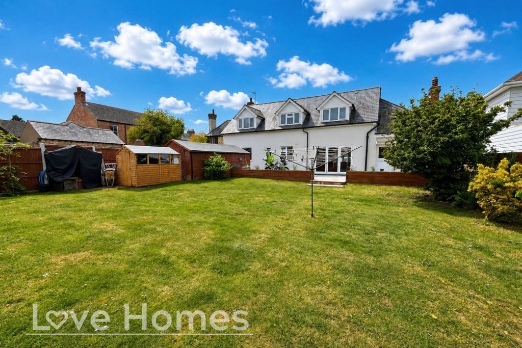 Property photo 1 of 19 5174661