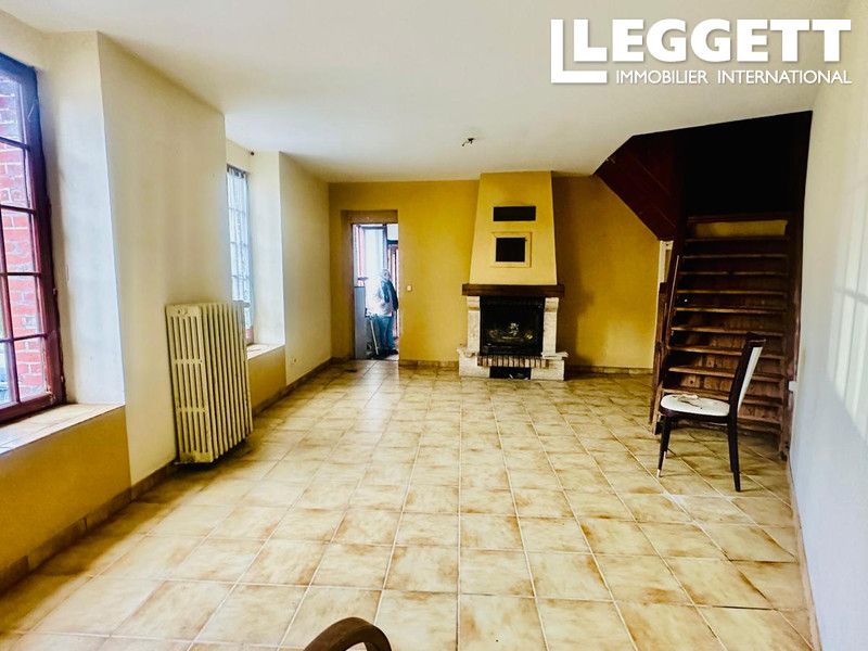 Property photo 3 of 10