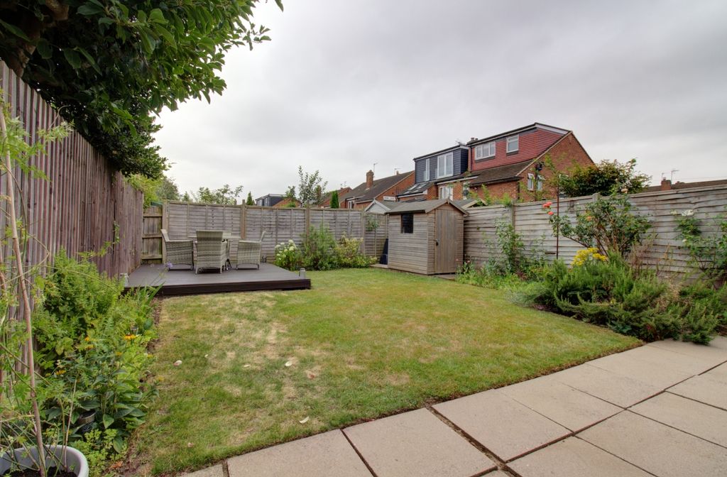 Property photo 3 of 11 Garden Queens Road - Matt Clinton Ewemove Kenilwor