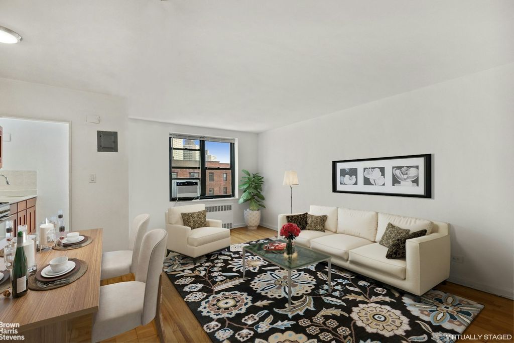 Property photo 1 of 5