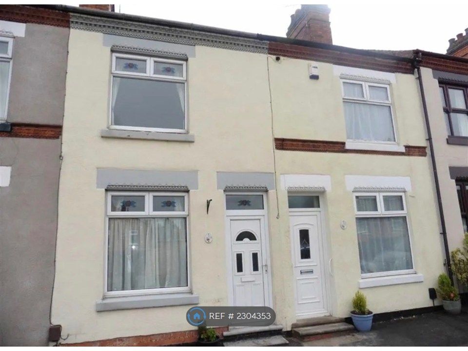Property photo 3 of 12