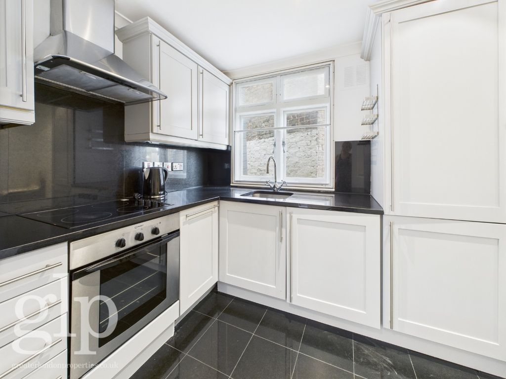 Property photo 2 of 18 2469482