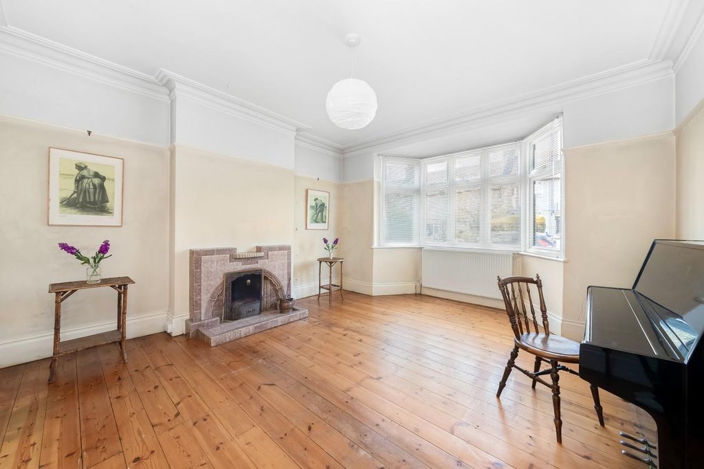 Property photo 1 of 14 2.Jpg